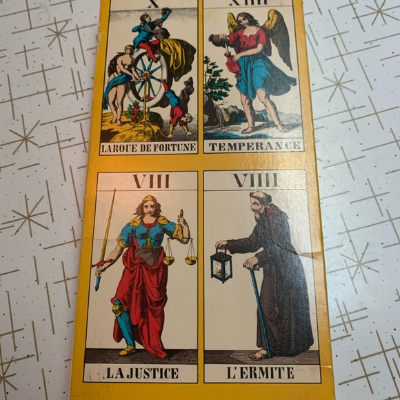 Vintage 1979’s Tarot Fortune Telling Game - Picture 2 of 13